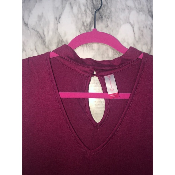 Plus Size “No Boundaries” Tank Top - Picture 4 of 6